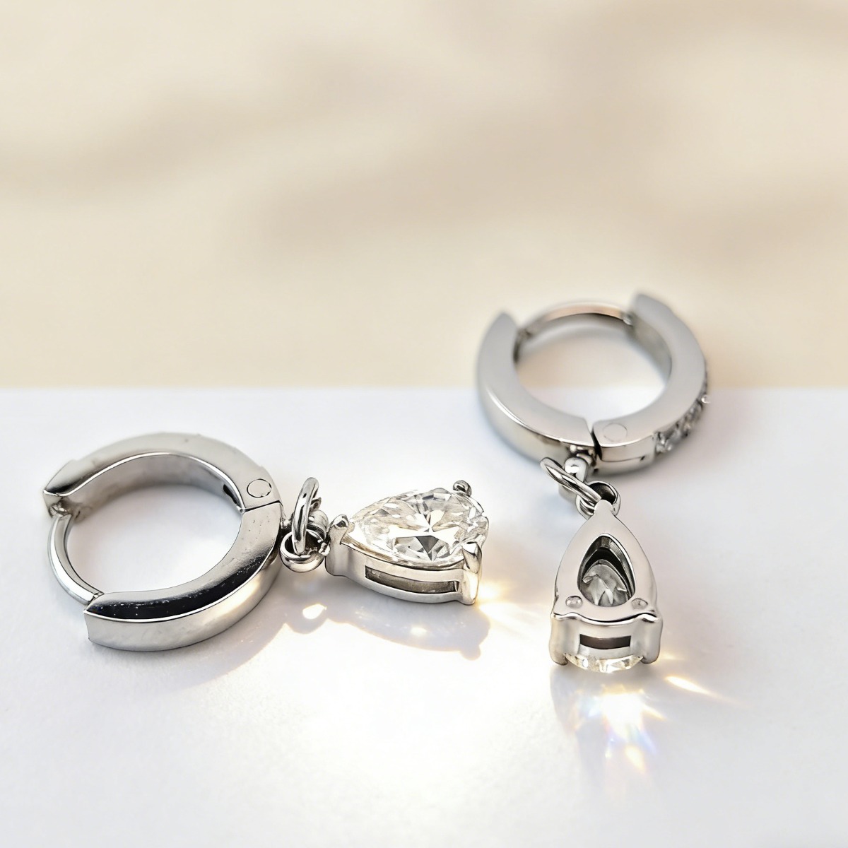 0.5 Carat Stylish Micro Inlay Drop-Shaped Moissanite Earrings